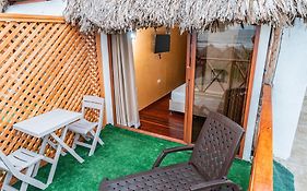 Cabaña y Restaurante Yalis